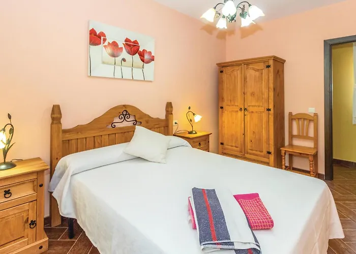 Pet Friendly In Periana